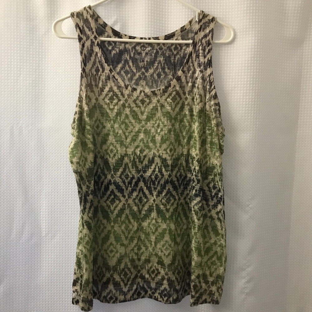 Lane Bryant Sleeveless Diamond Pattern Shirt